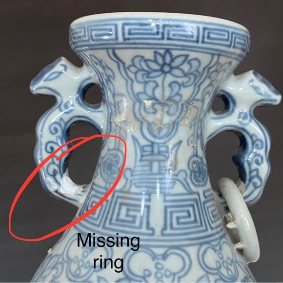 Vintage Asian Blue/White Ceramic Porcelain 5.25” Vase - Picture 14 of 15